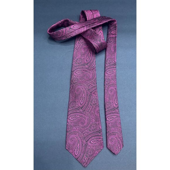 Hickey Freeman Silk Paisley Tie – Deep Magenta / Pink – Made in USA - Picture 2 of 4